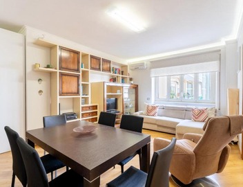 Furio Family Flat, A Few Steps from Metro A Stop 3