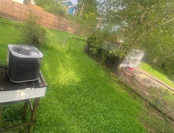 Furnished 2bedroom 1BA house with WiFi and central AC in wonderful New Orleans! 3