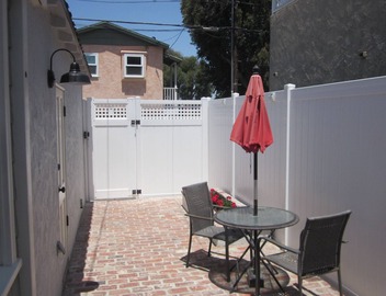 Gas Lamp Section Beach Cottage 5
