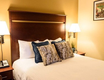 Georgetown Inn 3