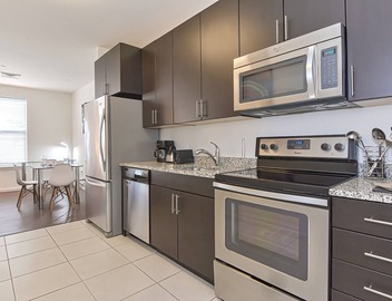 Global Luxury Suites East Boston 4