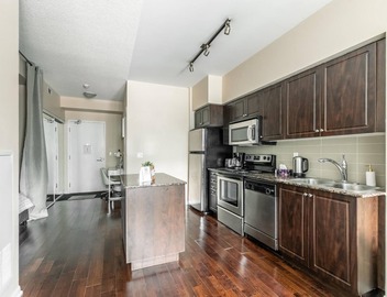 GLOBALSTAY. Modern Bright 1Br+DEN Unit in Downtown 2