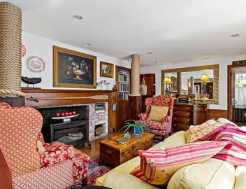 Gorgeous Cape Cod Mansion With Spa Near Beach 3