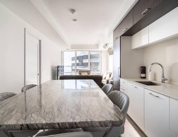 Gorgeous Waterfront Condo 2