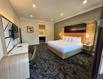 Granada Inn 3