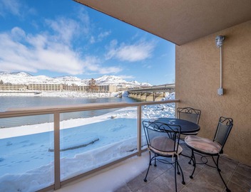 Grandview 711 Waterfront King with River View 3