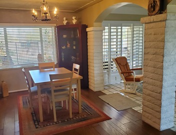 Great location & value! Large, beautiful home, private pool, tub 4