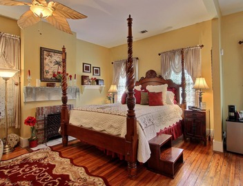 Green Palm Inn 3