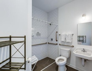 Ground Floor Studios in Chicago by 747 Lofts 5