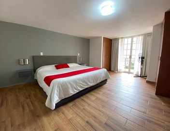 Grupo Kings Suites - Bosques de Duraznos 78 3