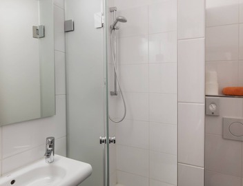 GS Hotel 5