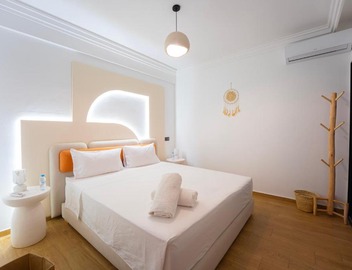 Gueliz Central Apartment with Pool and Parking 4