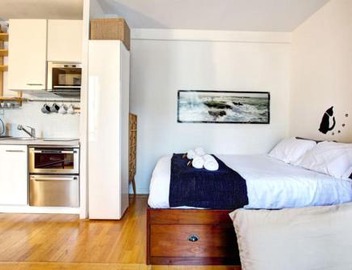 GuestReady - Rustic Studio in the 17th District 3