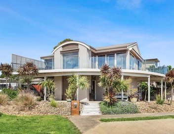 Half Moon Bay Hideaway 1 min to Foreshore 4
