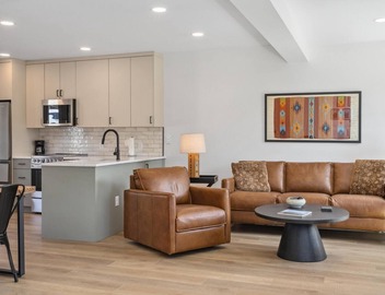 Hallett Peak - 2 bedroom Newly Remodled 4