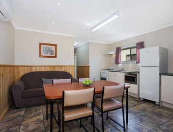 Hamilton Caravan Park 2