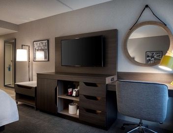 Hampton Inn by Hilton Boston/Cambridge 4