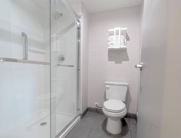 Hampton Inn By Hilton Santa Clarita-Valencia 4
