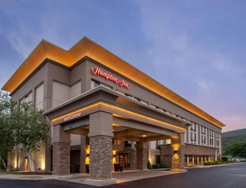 Hampton Inn Fishkill 4