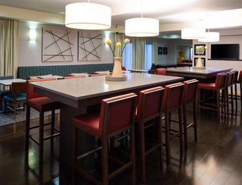 Hampton Inn San Francisco - Daly City 2