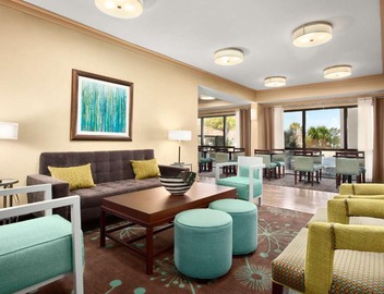 Hampton Inn Slidell 4