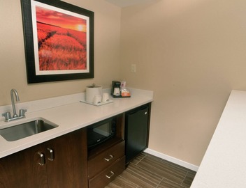 Hampton Inn Springfield-Southeast 2