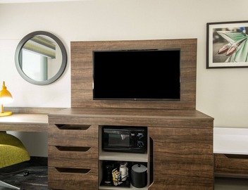 Hampton Inn & Suites Las Vegas-Henderson 4