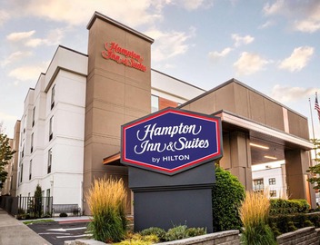 Hampton Inn & Suites Seattle-Downtown 5