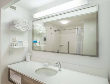 Hampton Inn Waterville 4