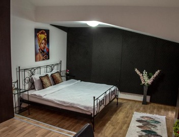 Happy Accomodation 3