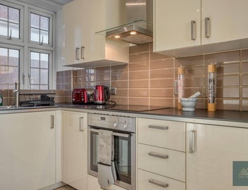 Harrods View 2BR Luxury Apartment | London Stay 4