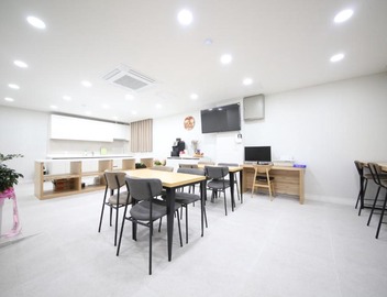 HARU Hotel 5