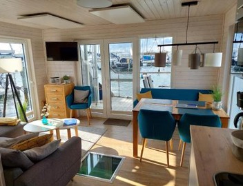 Hausboot Hecht 3