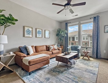 Herons Cove, Elevator, 4th Floor Views, Gym, Pool 3