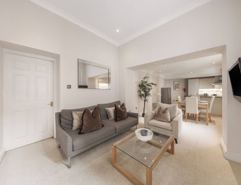 Hertford Flat 5 3