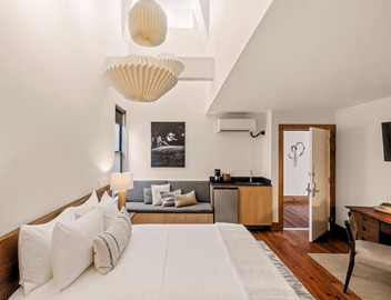 Heywood Hotel 2