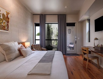 Heywood Hotel 5