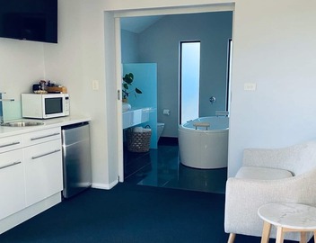 Hideaway Studio Accommodation 2
