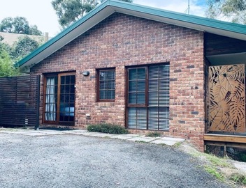 Hideaway Studio Accommodation 5