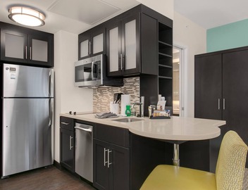 High Floor | Full Kitchen | Seattle Downtown 4
