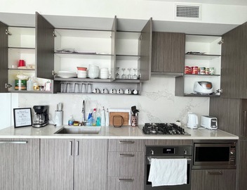 High Level New 2 BR near Skytrain with Great View 3