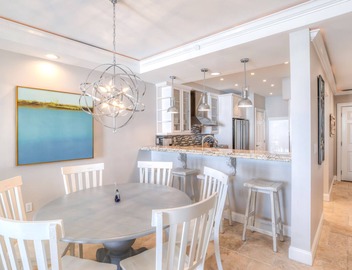 High Pointe 32W: Sophisticated Coastal Retreat with Spectacular Gulf Views 4