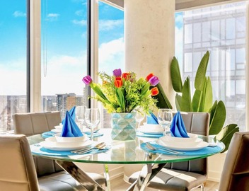 High Rise 1BR Building w Gorgeous Views 5