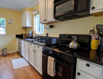 Hillside Private House 2BD 2BR Bel Air Hills close to UCLA 3