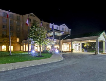 Hilton Garden Inn Toronto/Mississauga 2