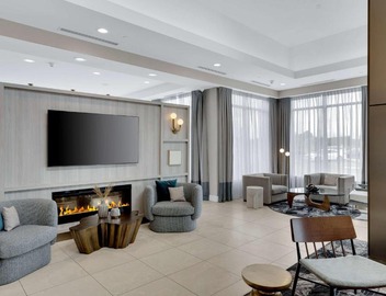 Hilton Garden Inn Toronto/Brampton 2