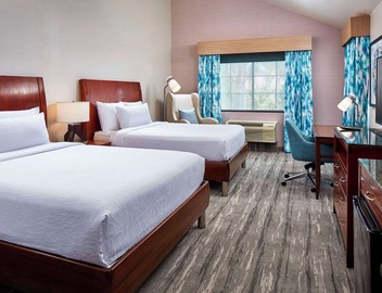 Hilton Garden Inn Valencia Six Flags 3