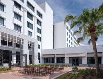 Hilton New Orleans Airport 3