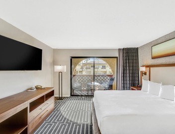 Hilton Phoenix Tapatio Cliffs Resort 3