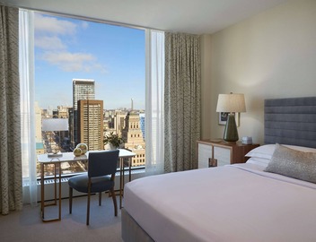 Hilton Toronto 3